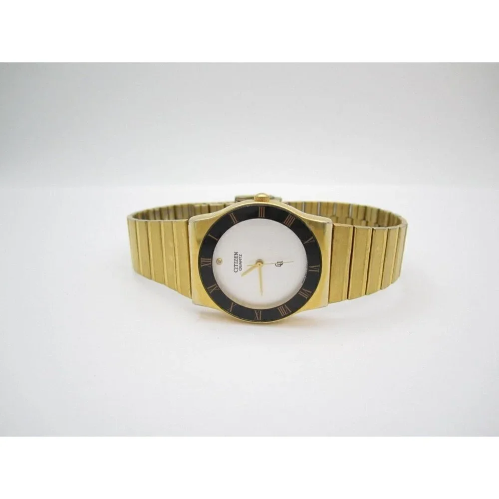 Vtg Women Citizen Quartz WR Analog 31mm Dial Causal Round Watch (G81) 6031